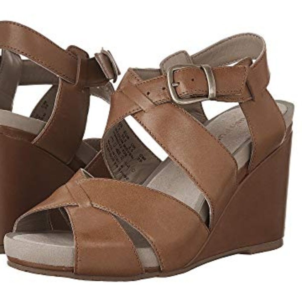 Hush Puppies Fintan Montie Tan Leather Sandal